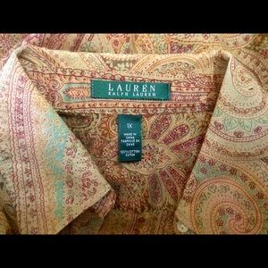 Sz:1X Ralph Lauren Collared shirt w/ Beautiful Fall colored paisley pattern